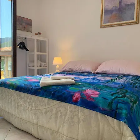 Gasthuis Romeo - Acero Rosso