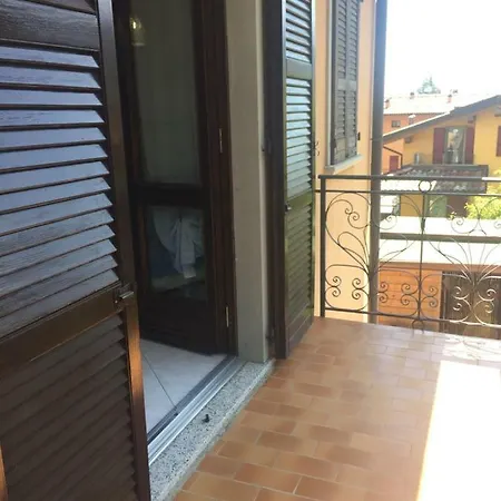 Romeo - Acero Rosso 3*