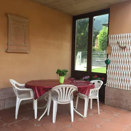 Gasthuis Romeo - Acero Rosso