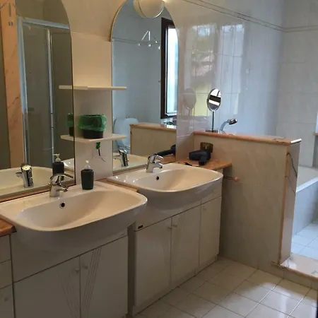 Romeo - Acero Rosso Gasthuis 3*